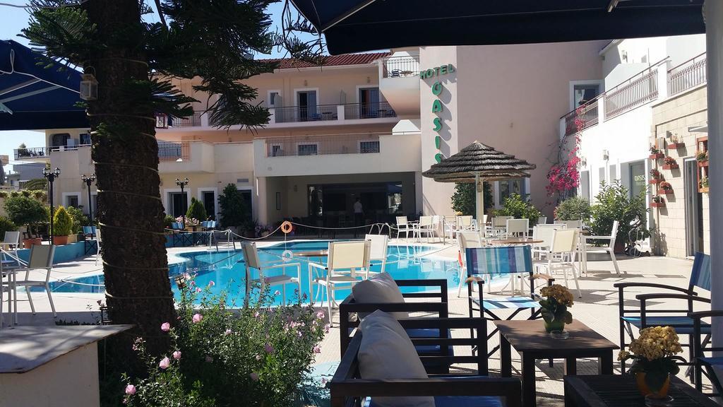 Oasis Hotel Skala  Luaran gambar